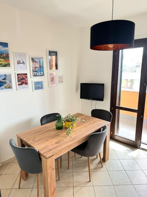Casa Vacanza Elislor Apartments Fiumicino Eksteriør billede
