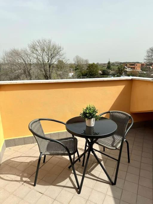 Casa Vacanza Elislor Apartments Fiumicino Eksteriør billede